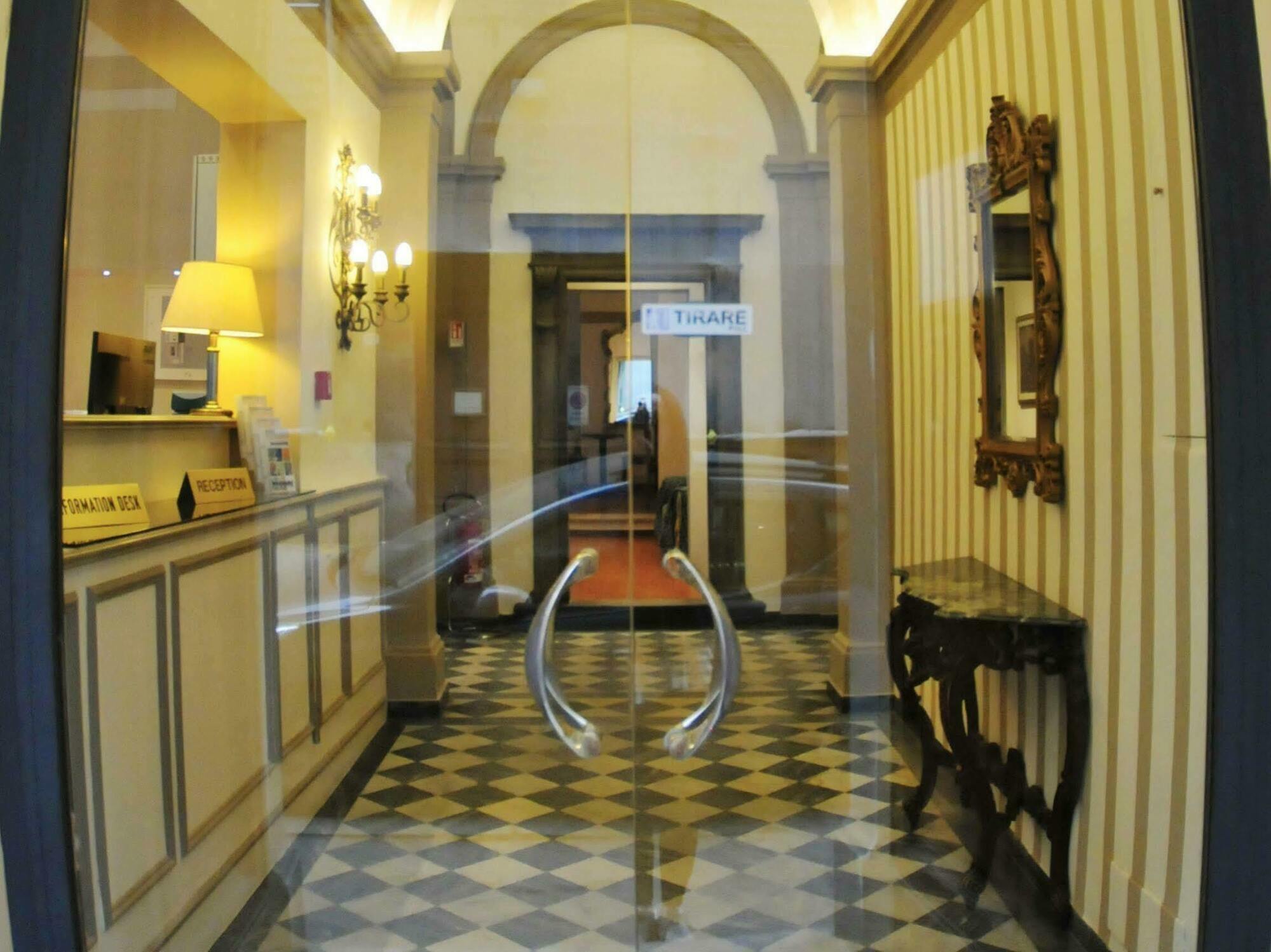 Hhb Hotel Florence Exterior photo